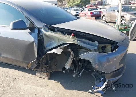 2023 Tesla Model Y Awd/Long Range Dual Motor All-Wheel Drive from USA, damaged, VIN 7SAYGAEE4PF609339